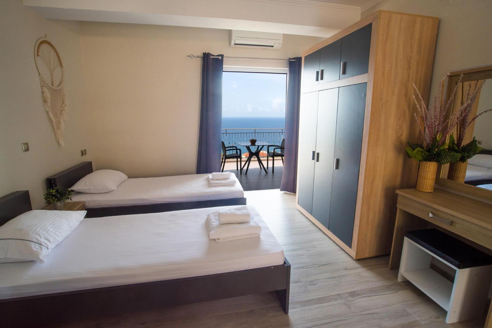 Nirvana Homes Vlachata Exteriör bild