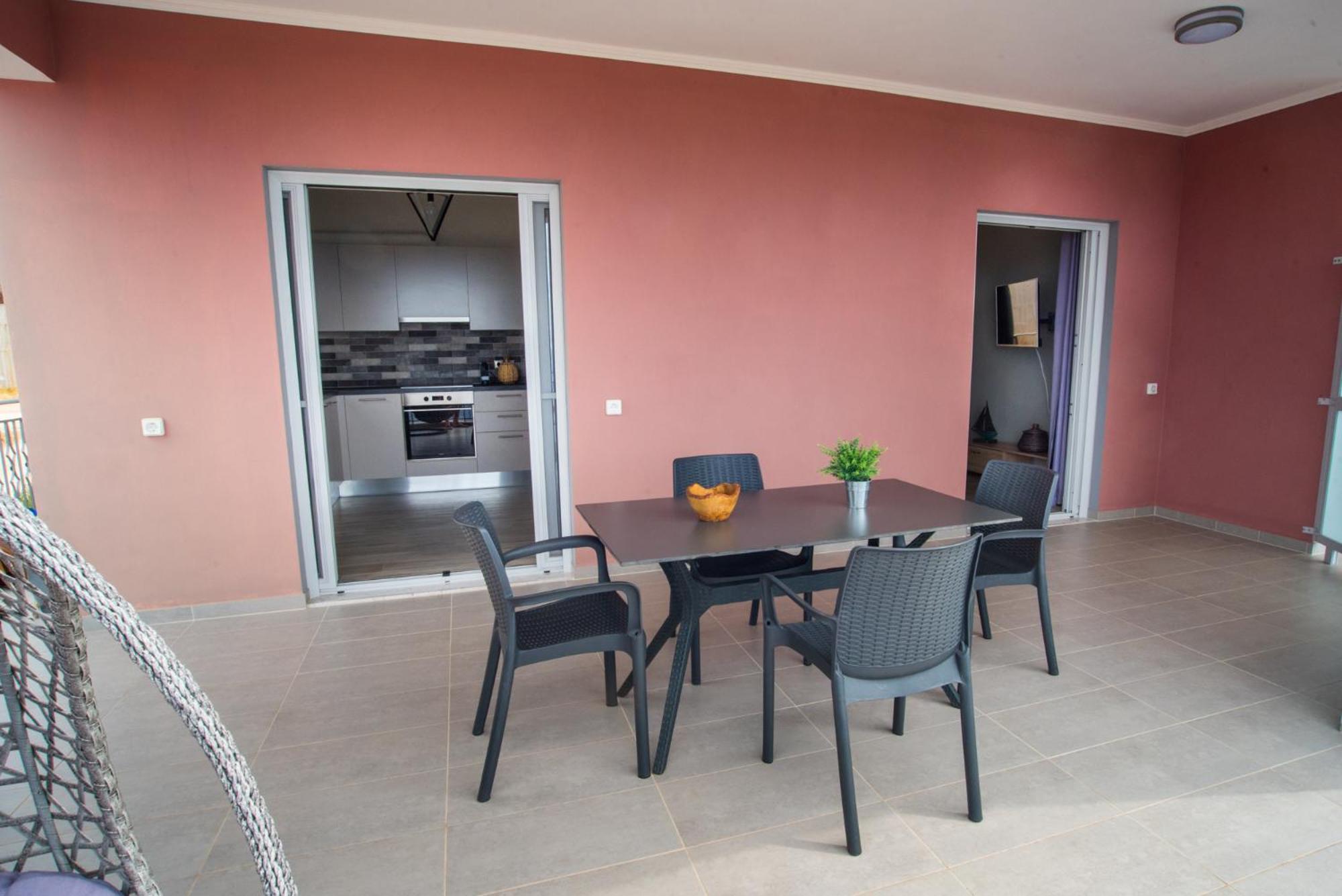 Nirvana Homes Vlachata Exteriör bild