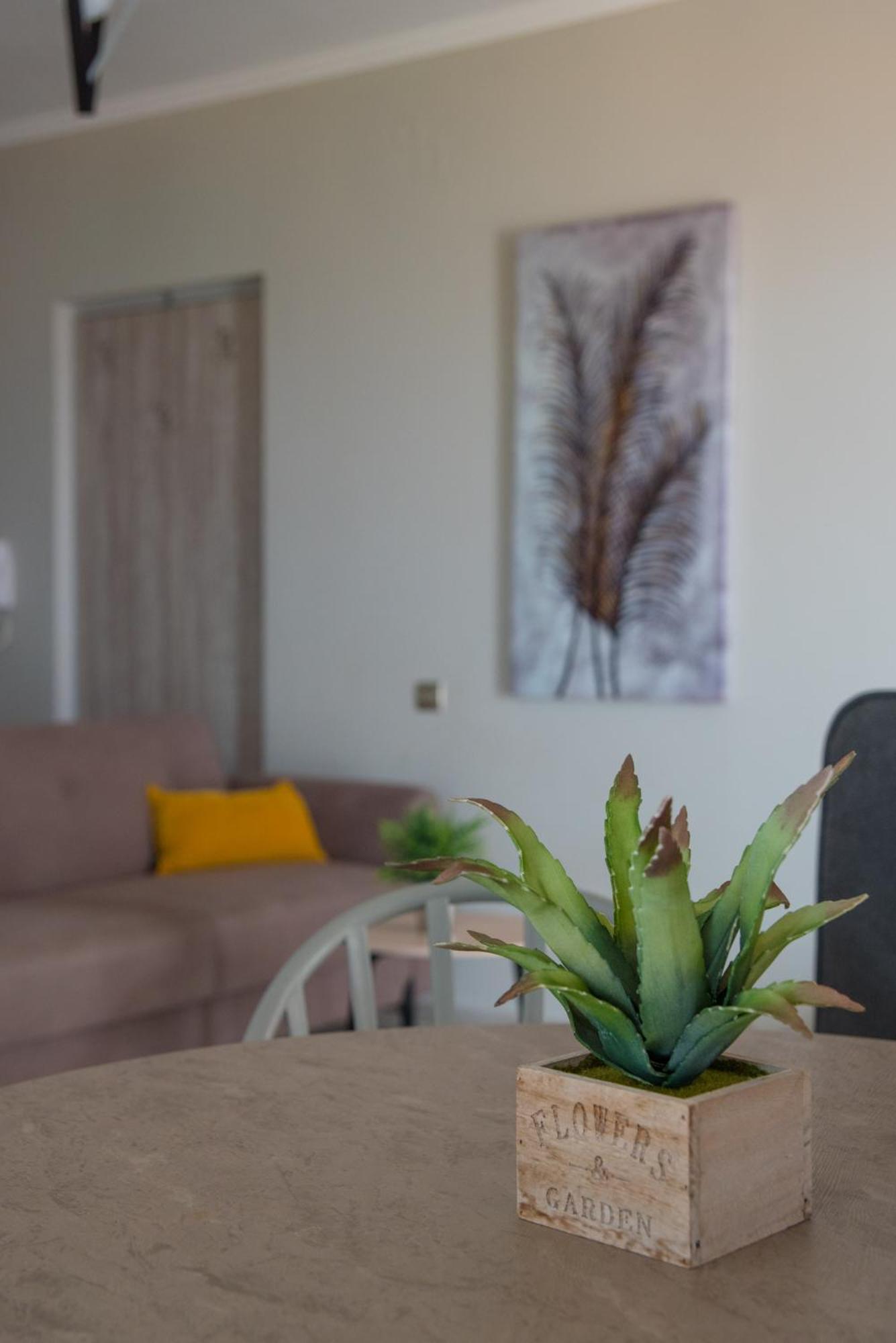 Nirvana Homes Vlachata Exteriör bild